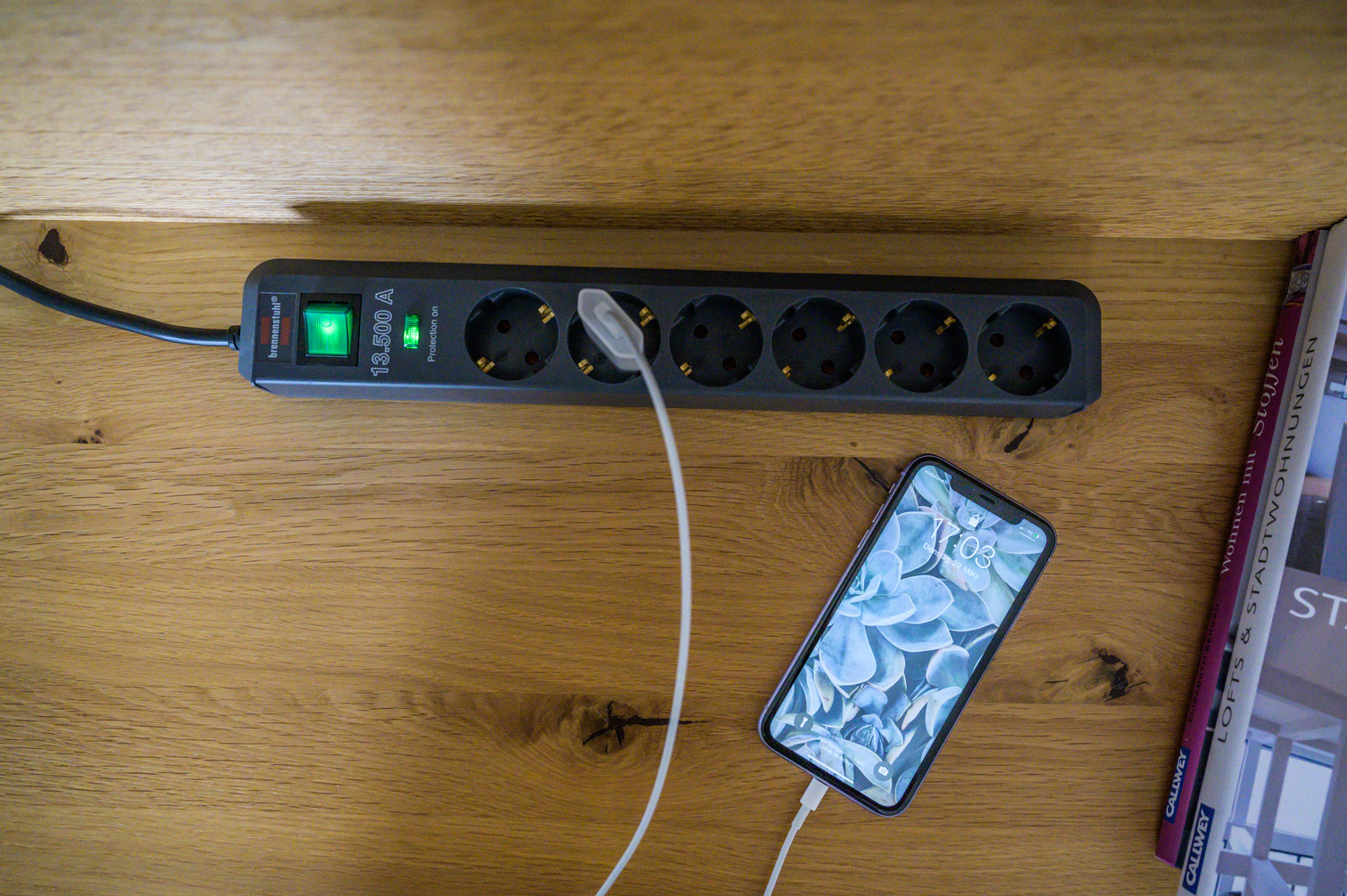 Q-Link overspanningsbeveiliging 1-voudig wit