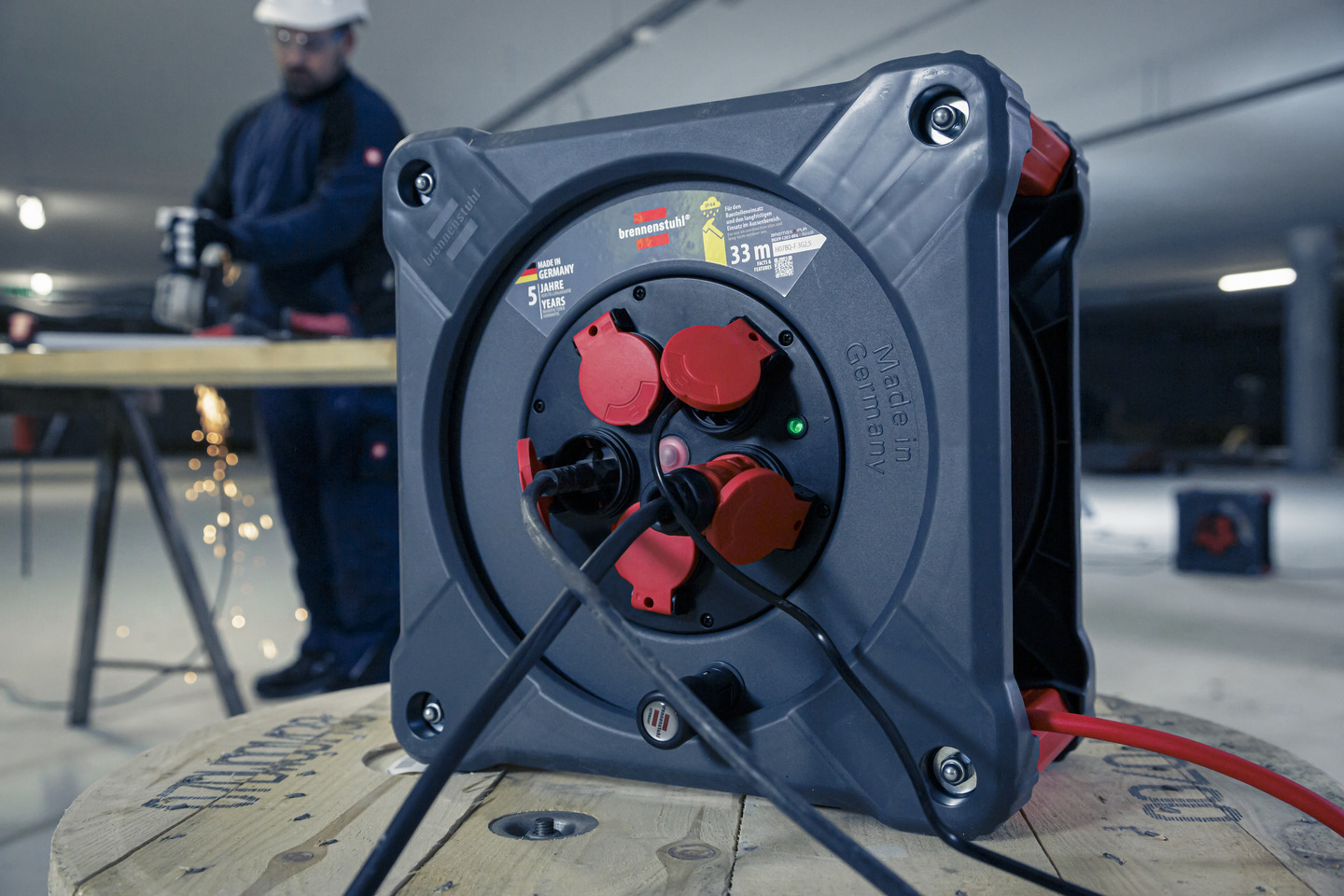 Stabiele en perfecte kabelgeleiding - aan alle vier de zijden